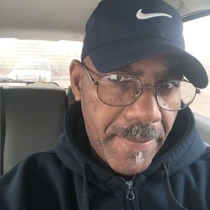 Meet your Posher, Gregory